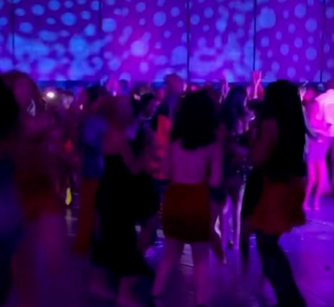 The 2022 Homecoming Dance was illuminated by neon lights.