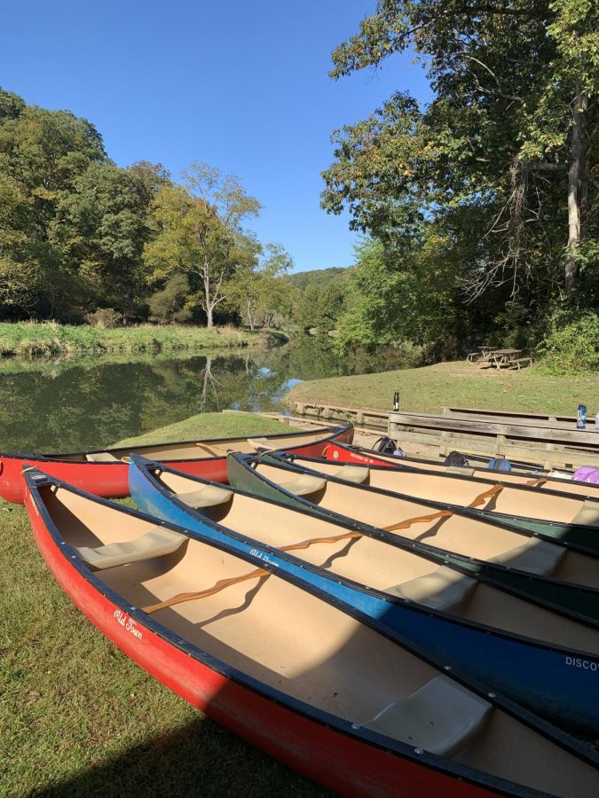 Ms. Snells Environmental Science classes went canoeing at Eden Mill last week.