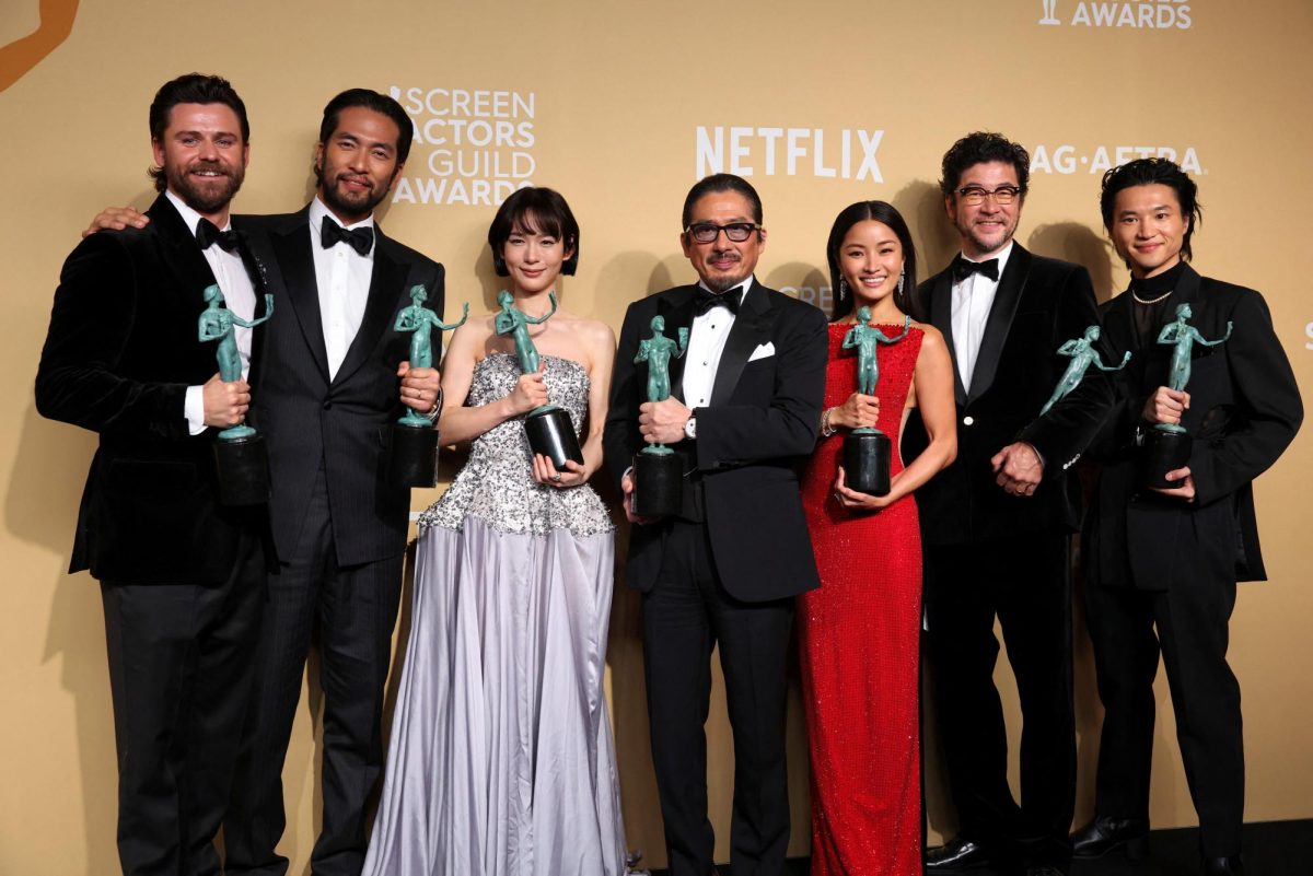 Tommy Bastow, Shinnosuke Abe, Moeka Hoshi, Hiroyuki Sanada, Anna Sawai, Tadanobu Asano and Hiroto Kanai, pose with the Best Performance by an Ensemble in a Drama Series Award for "Shogun"  at the 31st Screen Actors Guild Awards, in Los Angeles, California, U.S., February 23, 2025. REUTERS/Daniel Cole